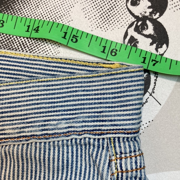 Lucky Brand Riley Distressed Denim Cutoff Striped Jean Shorts, Sz 8 - Picture 8 of 10